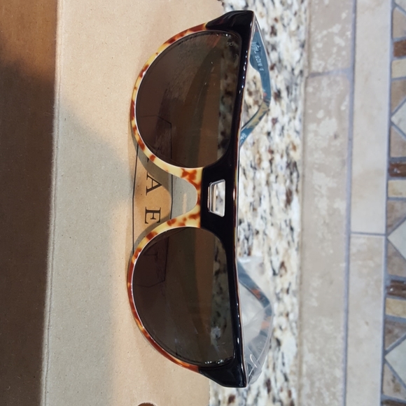 Raen Optics sunglasses unisex tortoise - Picture 2 of 8